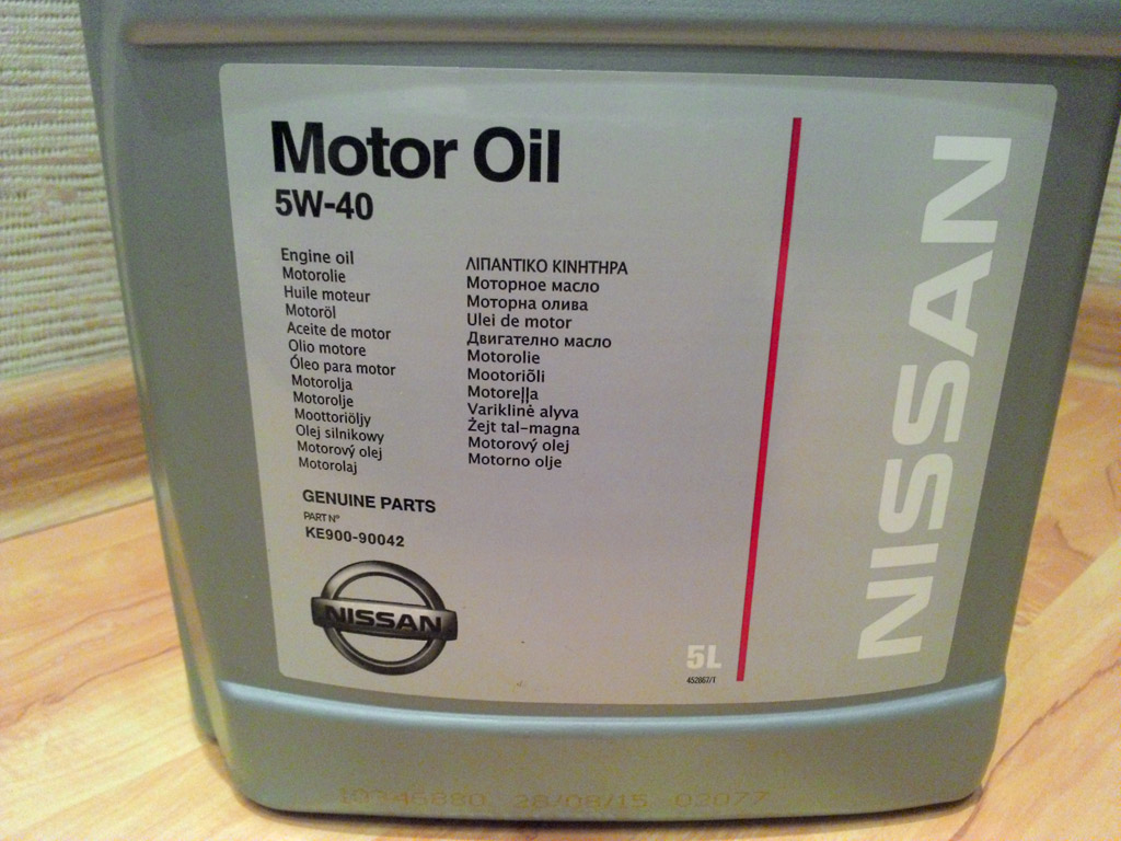 Nissan Motor Oil 5w-40 японское. Моторное масло Nissan Genuine Motor Oil 5w-30. Масло для ниссан х трейл бензин