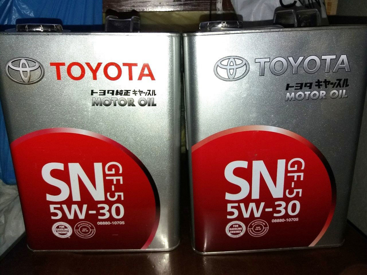 Toyota 5W-30 API SN ILSAC GF-5 свежее жестебанка ПОДДЕЛКА .