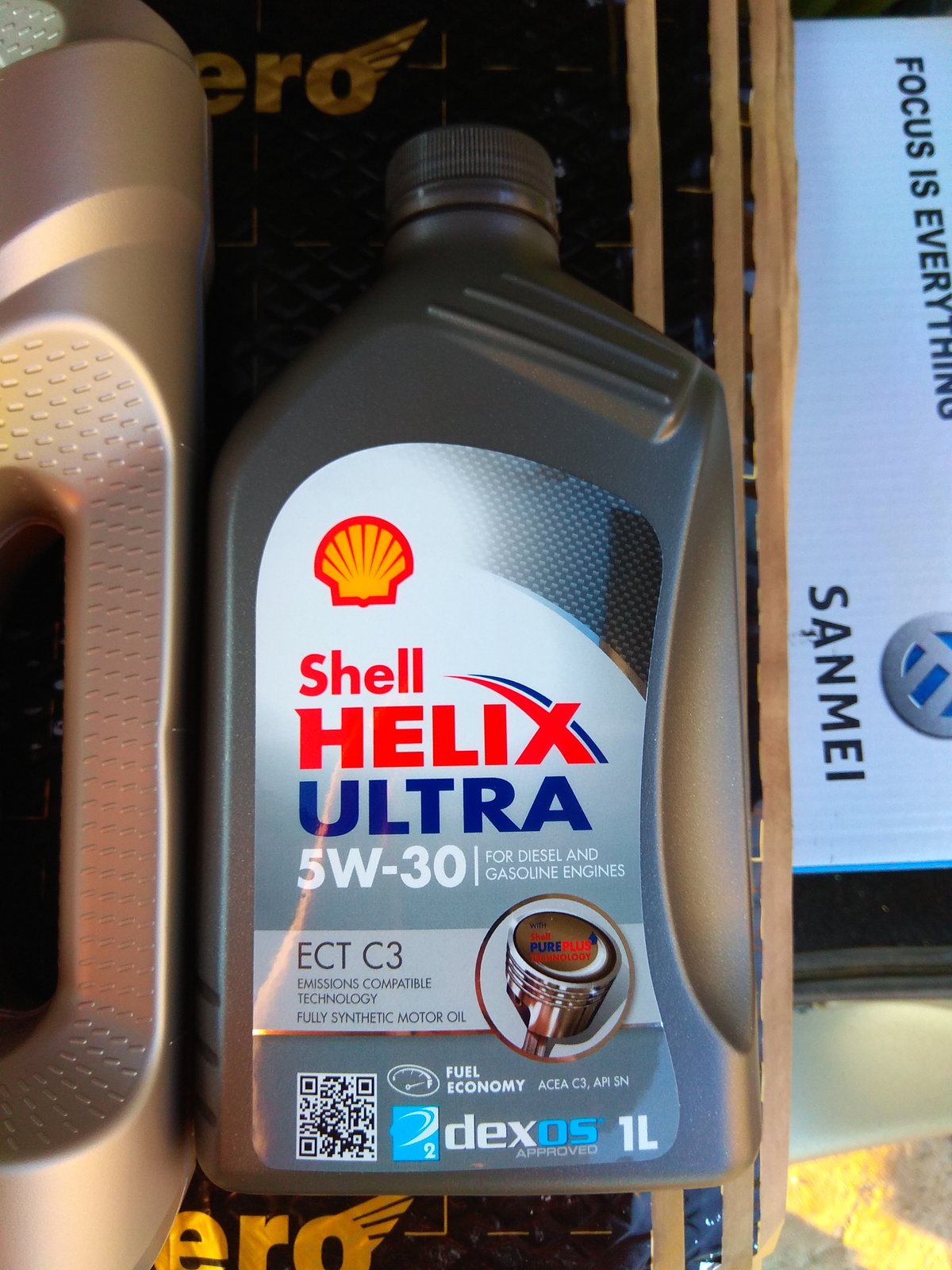 Масло shell ultra ect 5w30. Шелл Хеликс ультра 5w-30 ect c3 Dexos. Shell 5w30 ect c3.