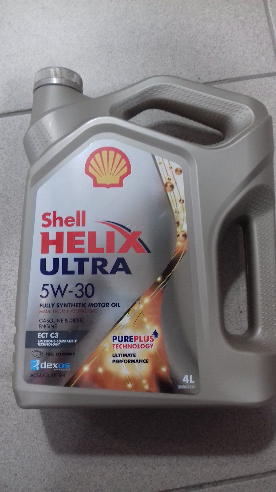 Shell ultra am l. Шелл Хеликс ультра 5в30. Шелл ультра 5w30 Туксон 2022. Масло Shell 5w30 в Chevrolet Cobalt. Shell Helix Ultra 5w30 Pure Plus Technology.