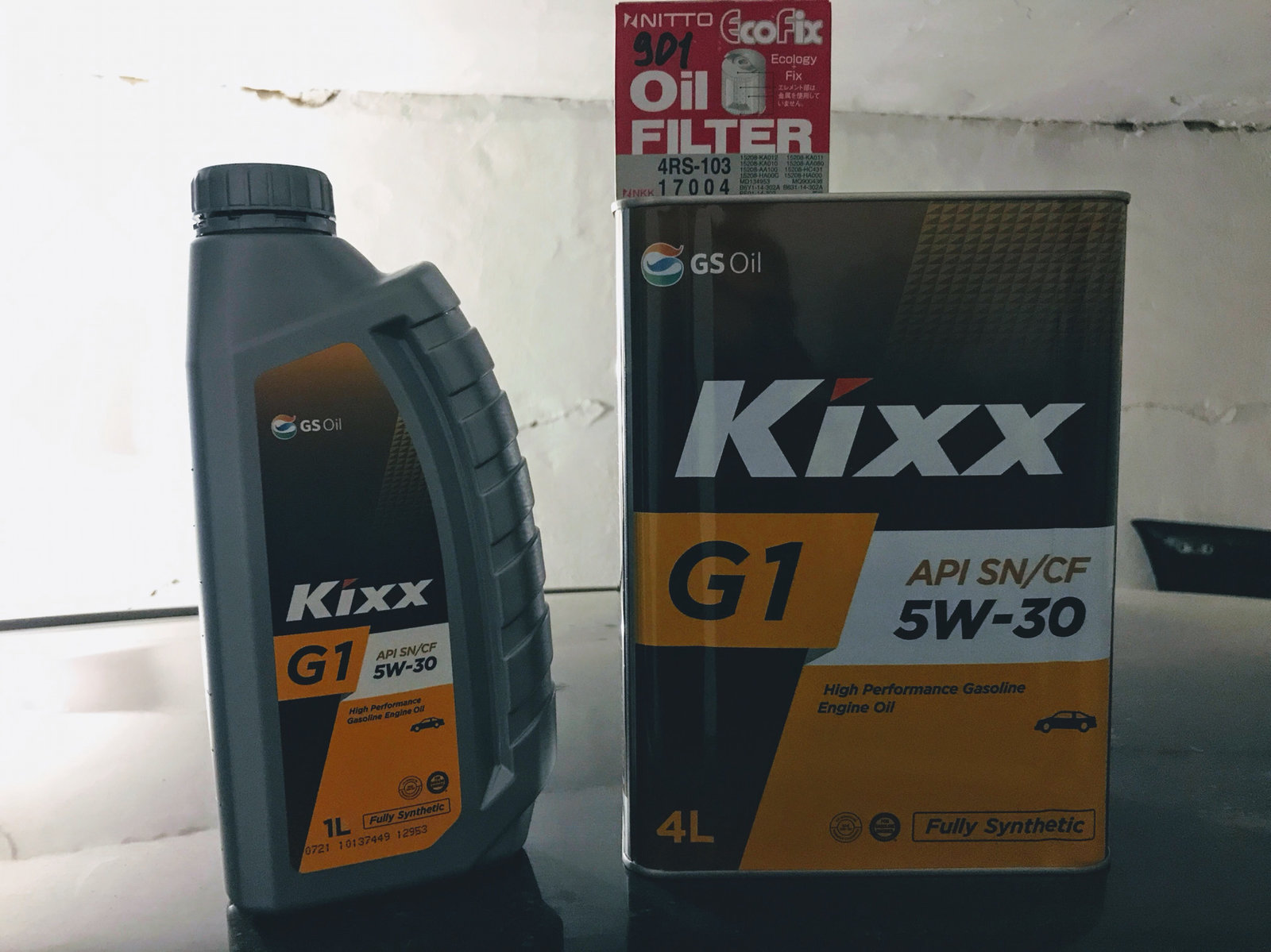 Kixx ойл клуб. GS Kixx g1 5w30. Kixx g1 5w-30. Kixx 5w30 GS. Корейское масло 5w30 Kixx.