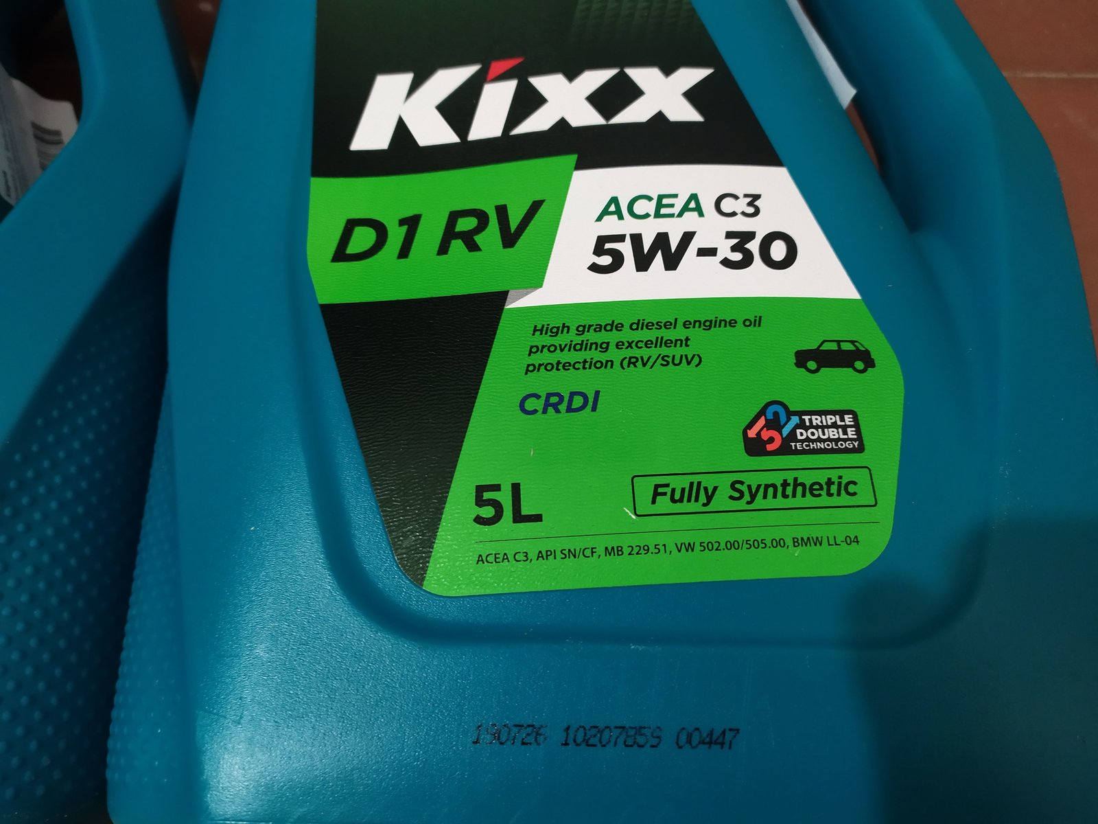 Kixx хорошее масло. Kixx d1 5w30. Kixx 5w30 c3. Kixx d1 c3. Масло Kixx d1 RV 5w30 Diesel.