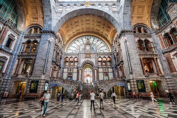 Station-Antwerpen-Centraal1.jpg
