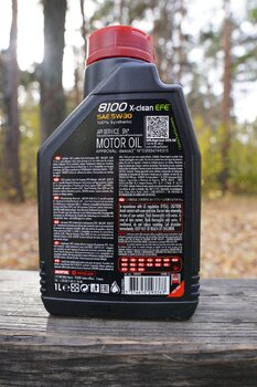 Motul 8100 X-Сlean EFE 5W-30 photo2.JPG