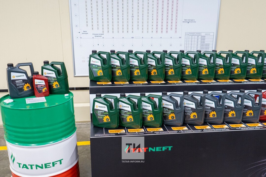Масло танеко 5w40. Масло Татнефть ТАНЕКО. Моторные масла ТАНЕКО Татнефть. Масло ТАНЕКО 5w30. ТАНЕКО ПАО 5w30.