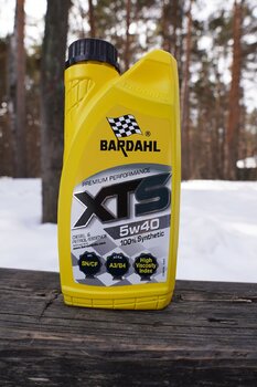 Bardahl XTS 5W-40 API SN photo1.JPG