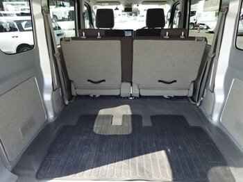 Nissan NV100 photo3.jpg