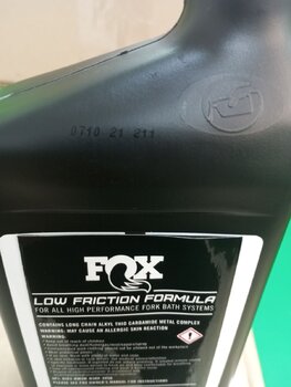 FOX Fork GOLD Oil 20 WT photo3.jpg