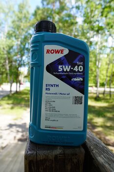 Rowe Hightec Synth RS 5W-40 API SN 1.JPG