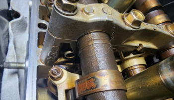 Rust-developed-on-Camshaft-lobe-off-to-the-machine-shop-r-EngineBuilding-11-12-2024_03_41_PM.png