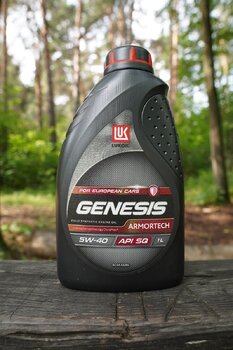 Lukoil Genesis Armortech 5W-40 API SQ 1.JPG