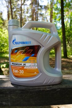 Gazpromneft Premium JK 5W-30 API SP 1.JPG